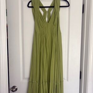 Elegant Green Sleeveless Dress